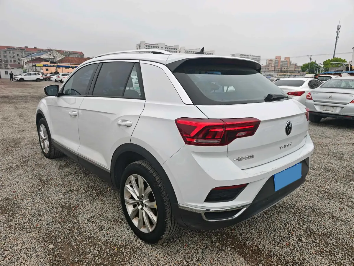 2022 Volkswagen T-Roc 1.4T 150HP L4 7DCT,autocango,china used car exporter,china ev exporter,chinese used car exporter,chinese used ev exporter
