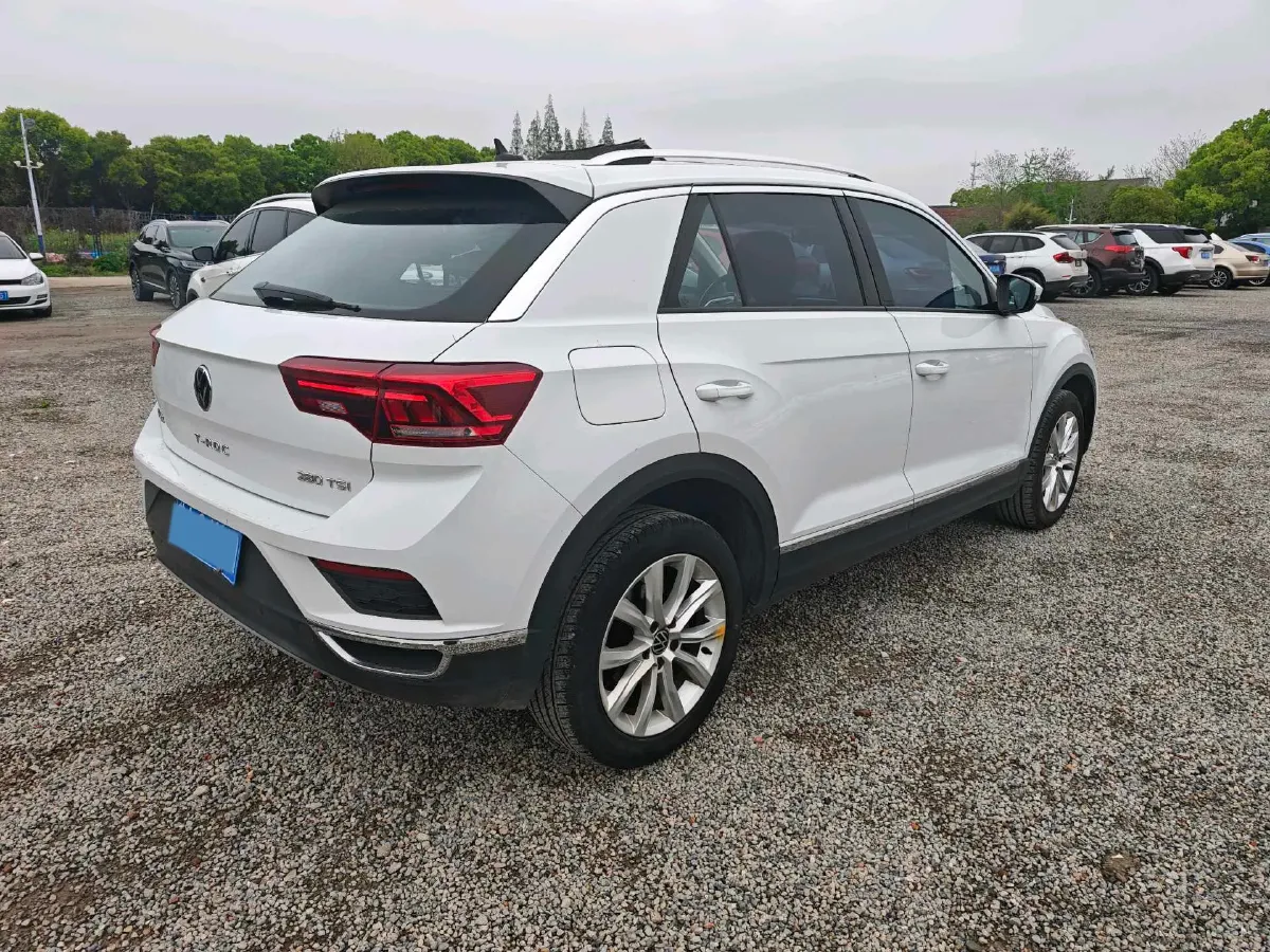2022 Volkswagen T-Roc 1.4T 150HP L4 7DCT,autocango,china used car exporter,china ev exporter,chinese used car exporter,chinese used ev exporter