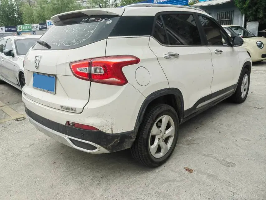 2017 BaoJun 510 1.5L 112HP L4 6MT,autocango,china used car exporter,china ev exporter,chinese used car exporter,chinese used ev exporter