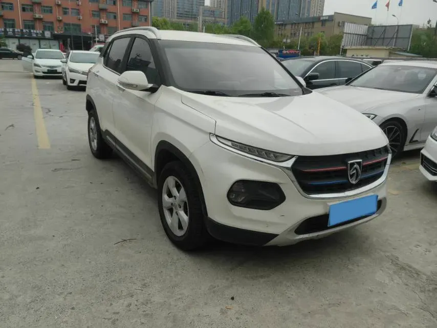 2017 BaoJun 510 1.5L 112HP L4 6MT,autocango,china used car exporter,china ev exporter,chinese used car exporter,chinese used ev exporter