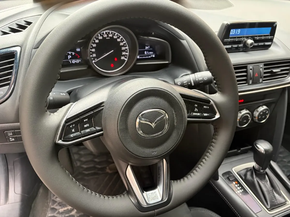 2021 Mazda CX-4 2.0L 158HP L4 6AT,autocango,china used car exporter,china ev exporter,chinese used car exporter,chinese used ev exporter