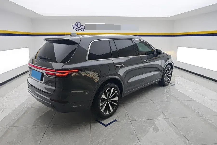2020 Li ONE Range Extended 131HP REEV 40.5KWH,autocango,china used car exporter,china ev exporter,chinese used car exporter,chinese used ev exporter