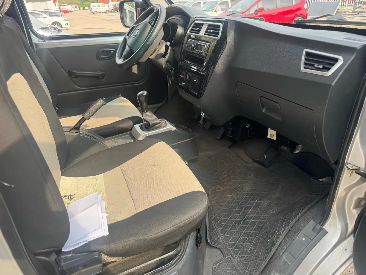 2024 JinBei JinKa S2 1.6L 124HP L4 5MT,autocango,china used car exporter,china ev exporter,chinese used car exporter,chinese used ev exporter