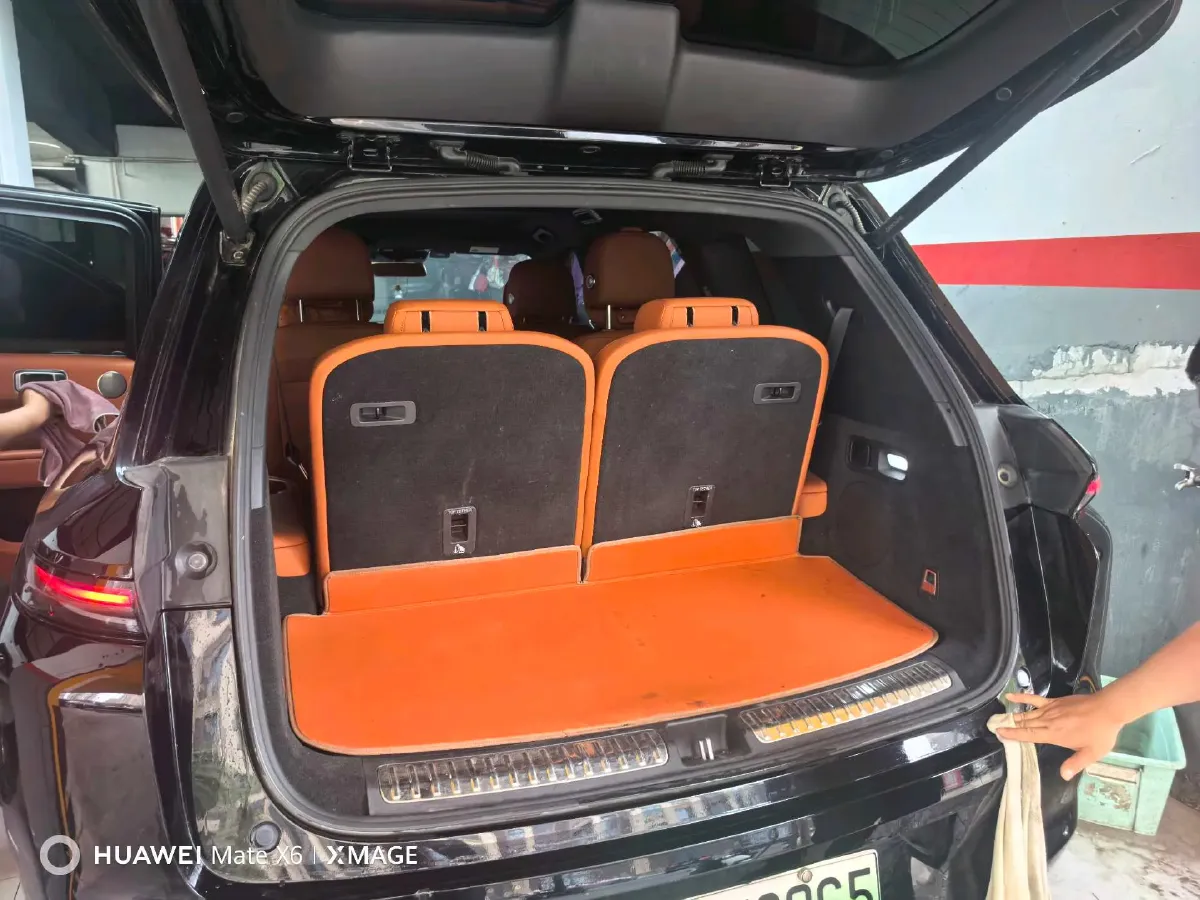 2023 Li L8 Range Extended 154HP REEV 40.9KWH,autocango,china used car exporter,china ev exporter,chinese used car exporter,chinese used ev exporter