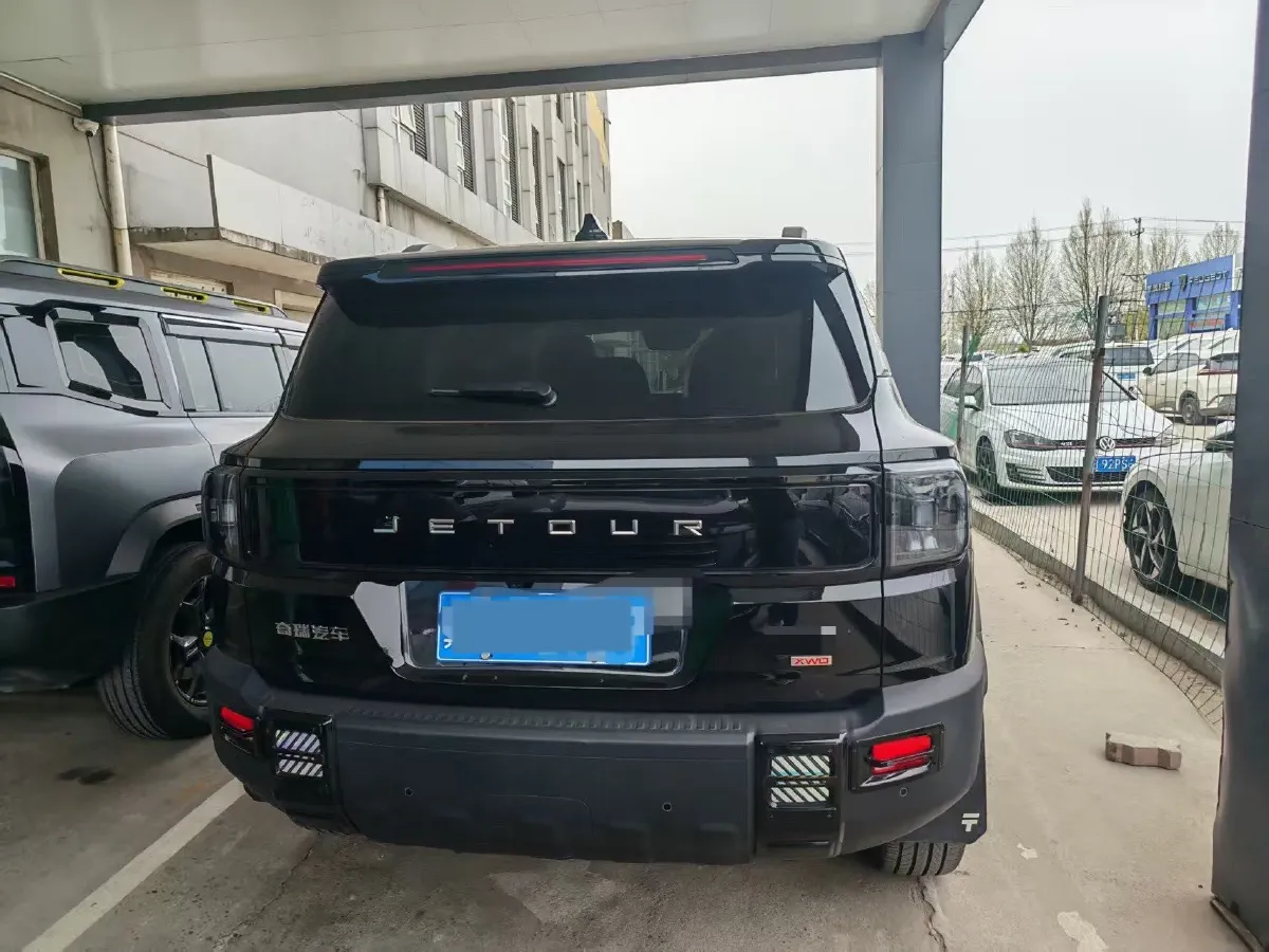 2025 Jetour Traveller 2.0T 254HP L4 7DCT,autocango,china used car exporter,china ev exporter,chinese used car exporter,chinese used ev exporter