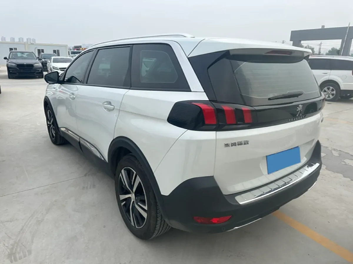 2019 Peugeot 5008 1.8T 204HP L4 6AT,autocango,china used car exporter,china ev exporter,chinese used car exporter,chinese used ev exporter
