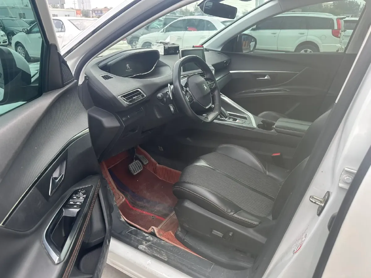 2019 Peugeot 5008 1.8T 204HP L4 6AT,autocango,china used car exporter,china ev exporter,chinese used car exporter,chinese used ev exporter