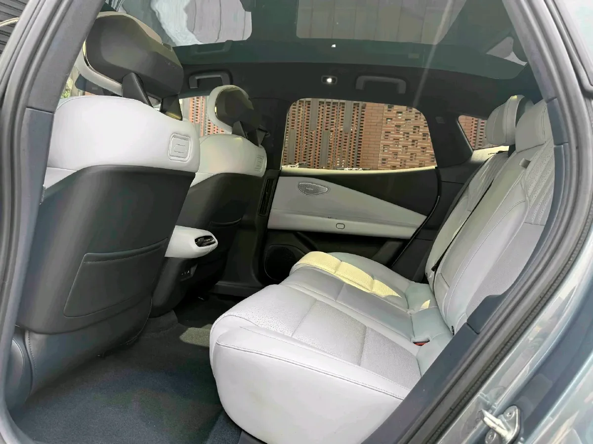 2024 Luxeed S7 BEV 100KWH,autocango,china used car exporter,china ev exporter,chinese used car exporter,chinese used ev exporter