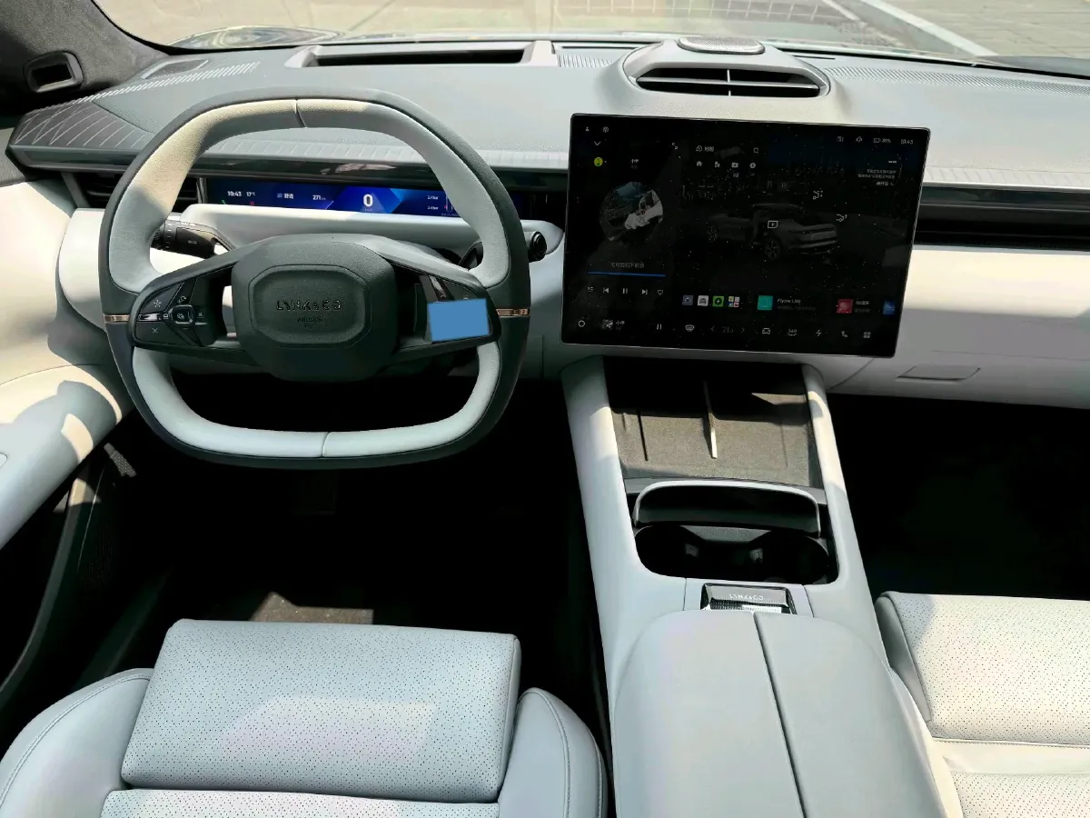 2024 Luxeed S7 BEV 100KWH,autocango,china used car exporter,china ev exporter,chinese used car exporter,chinese used ev exporter