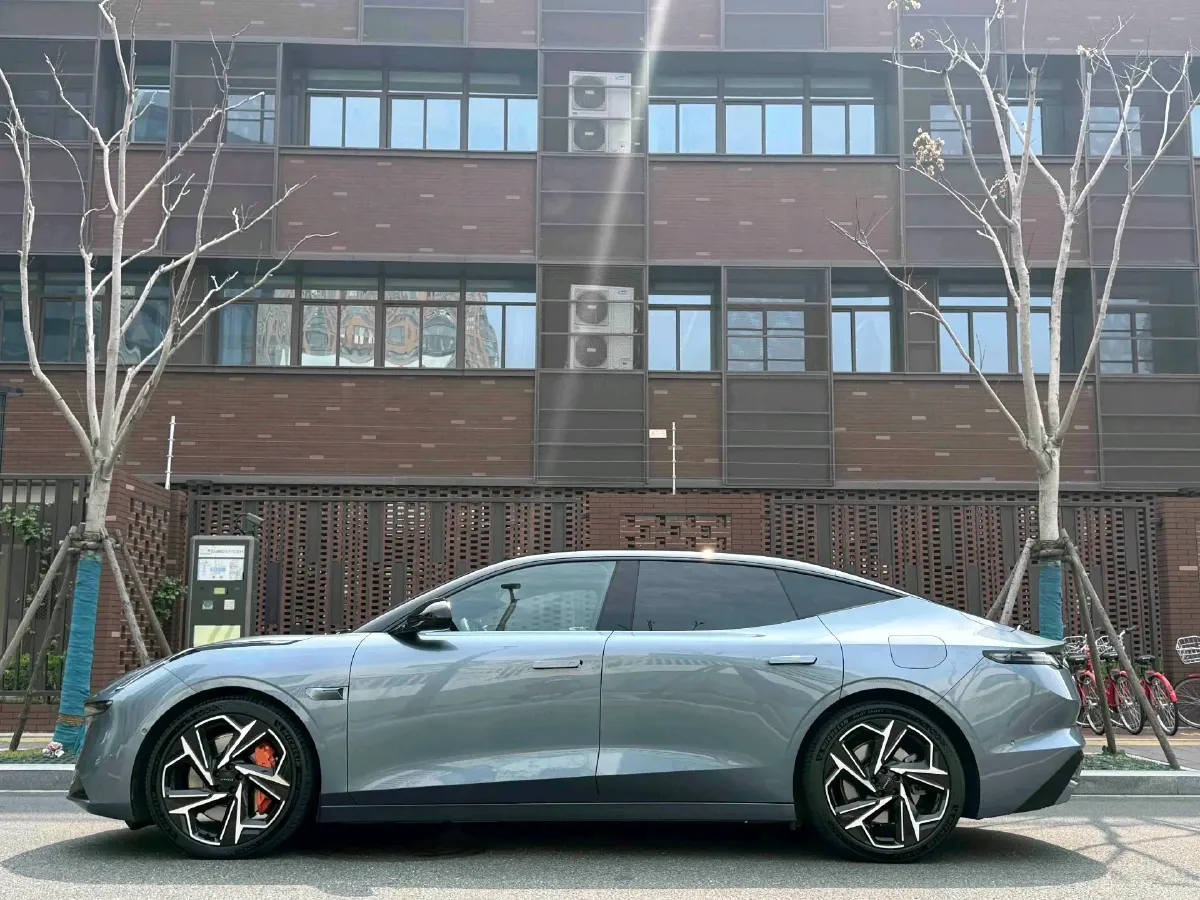 2024 Luxeed S7 BEV 100KWH,autocango,china used car exporter,china ev exporter,chinese used car exporter,chinese used ev exporter