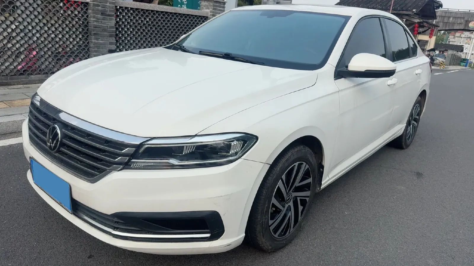 2022 Bestune B70 2.0T 224HP L4 6AT,autocango,china used car exporter,china ev exporter,chinese used car exporter,chinese used ev exporter