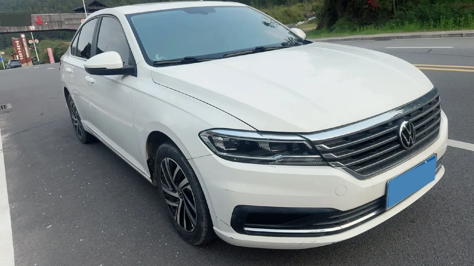 2022 Bestune B70 2.0T 224HP L4 6AT,autocango,china used car exporter,china ev exporter,chinese used car exporter,chinese used ev exporter