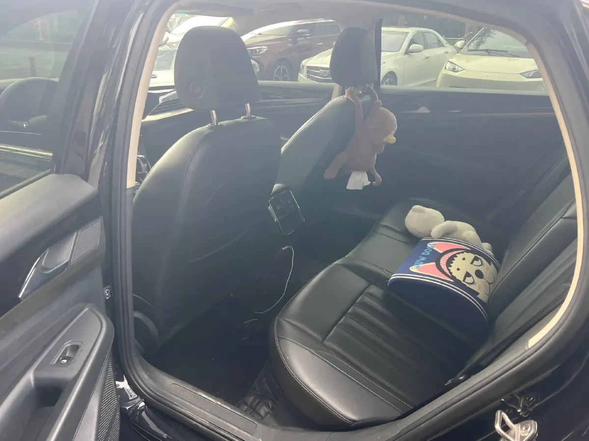 2019 Volkswagen Passat 1.4T 150HP L4 7DCT,autocango,china used car exporter,china ev exporter,chinese used car exporter,chinese used ev exporter