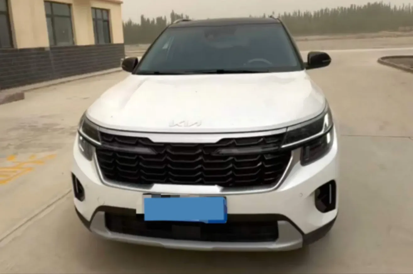 2023 Kia Seltos 1.5L 115HP L4 CVT,autocango,china used car exporter,china ev exporter,chinese used car exporter,chinese used ev exporter