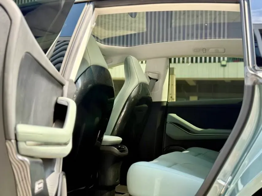 2022 JunTian HeiWuShi Youth 2.0T 203HP L4 6AT,autocango,china used car exporter,china ev exporter,chinese used car exporter,chinese used ev exporter