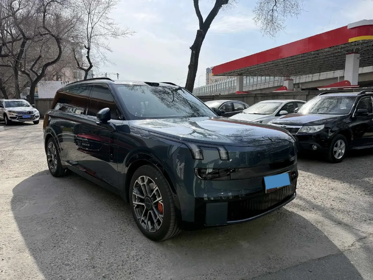 2025 LYNK&CO 900 2.0T 254HP L4 3DHT PHEV,autocango,china used car exporter,china ev exporter,chinese used car exporter,chinese used ev exporter