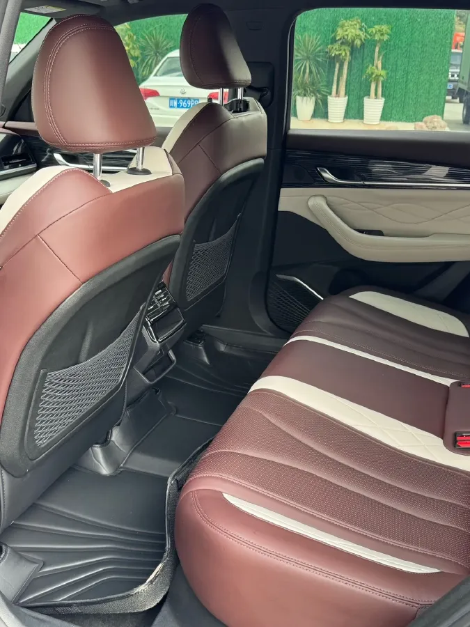 2021 Geely Monjaro 2.0T 218HP L4 7DCT,autocango,china used car exporter,china ev exporter,chinese used car exporter,chinese used ev exporter