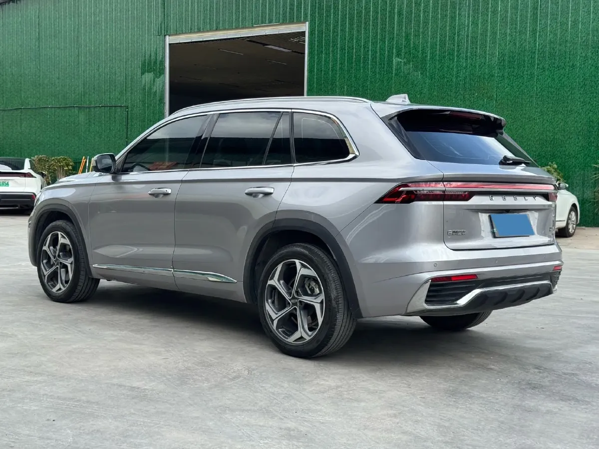 2021 Geely Monjaro 2.0T 218HP L4 7DCT,autocango,china used car exporter,china ev exporter,chinese used car exporter,chinese used ev exporter