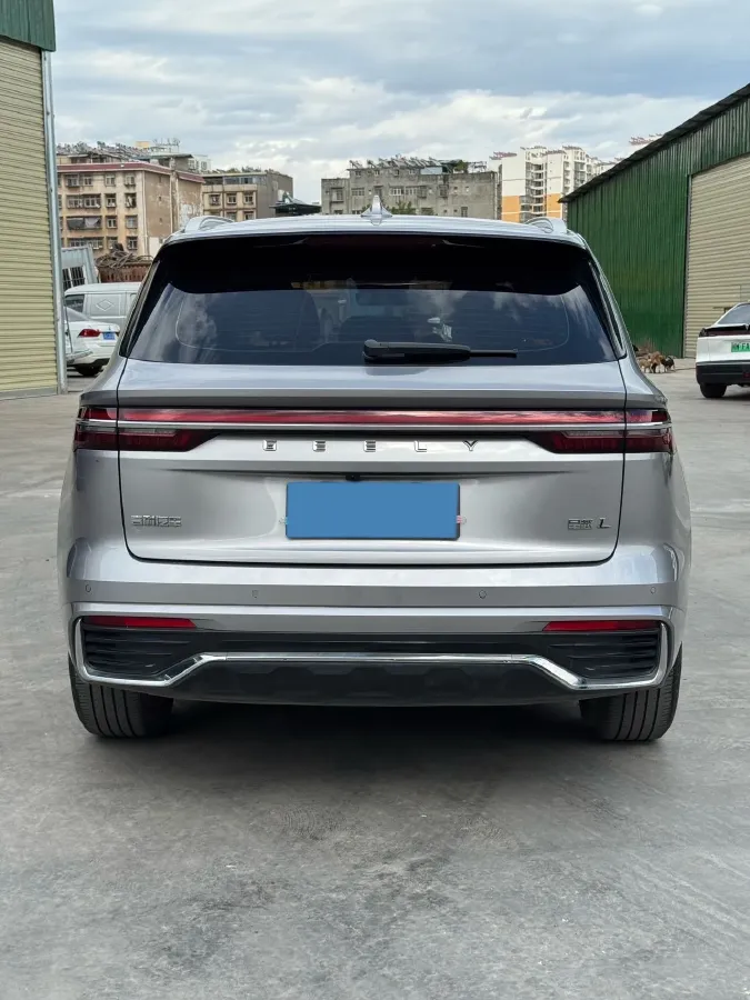 2021 Geely Monjaro 2.0T 218HP L4 7DCT,autocango,china used car exporter,china ev exporter,chinese used car exporter,chinese used ev exporter