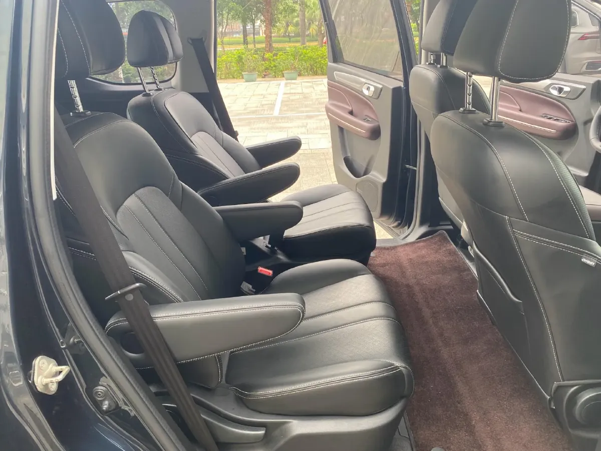 2021 GAC Trumpchi M6 1.5T 169HP L4 7DCT,autocango,china used car exporter,china ev exporter,chinese used car exporter,chinese used ev exporter