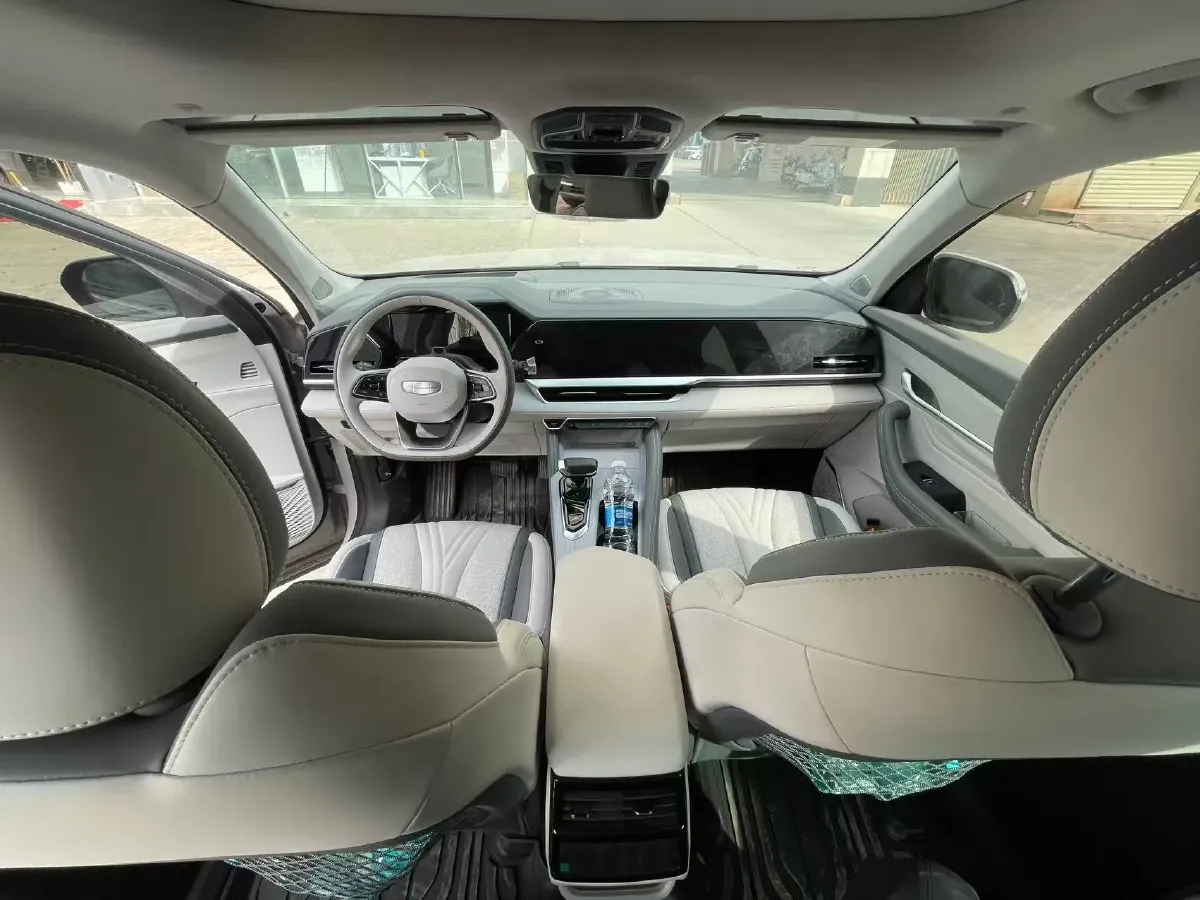 2024 Geely Monjaro 1.5T 163HP L4 3DHT Hybrid,autocango,china used car exporter,china ev exporter,chinese used car exporter,chinese used ev exporter