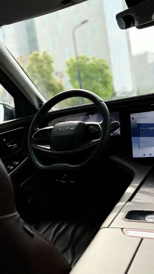 2023 Exceed VX 2.0T 261HP L4 8AT,autocango,china used car exporter,china ev exporter,chinese used car exporter,chinese used ev exporter