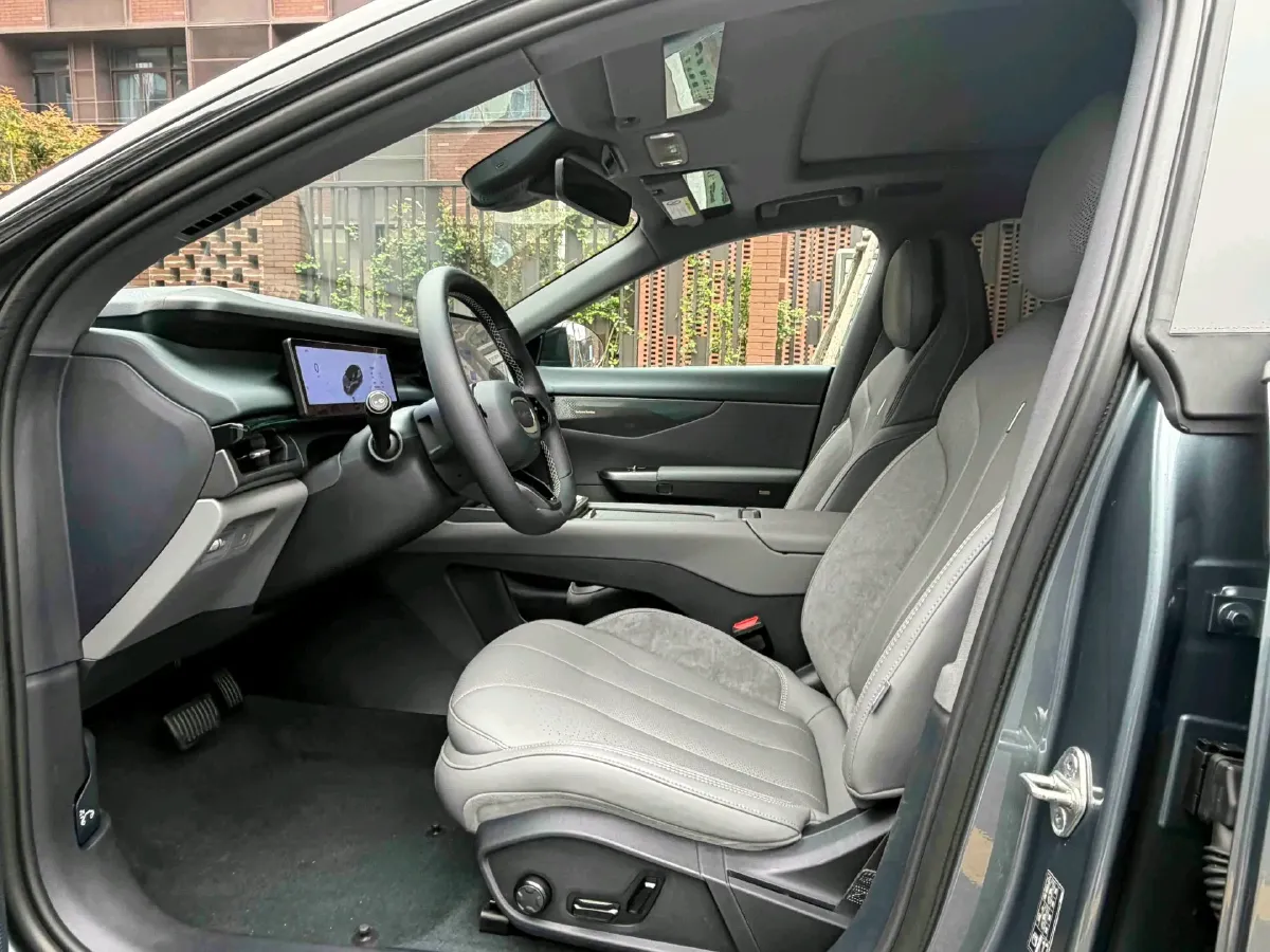 2024 LYNK&CO 01 2.0T 254HP L4 8AT,autocango,china used car exporter,china ev exporter,chinese used car exporter,chinese used ev exporter