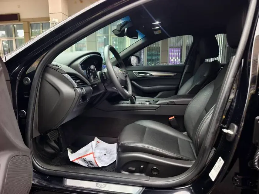 2023 Cadillac CT5 2.0T 237HP L4 10AT,autocango,china used car exporter,china ev exporter,chinese used car exporter,chinese used ev exporter