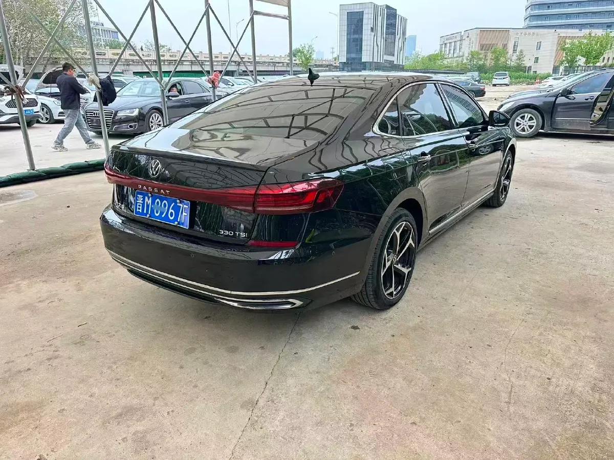 2023 Volkswagen Passat 2.0T 186HP L4 7DCT,autocango,china used car exporter,china ev exporter,chinese used car exporter,chinese used ev exporter
