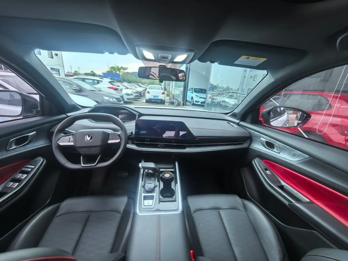 2024 ChangAn CS55 Plus 1.5T 188HP L4 7DCT,autocango,china used car exporter,china ev exporter,chinese used car exporter,chinese used ev exporter