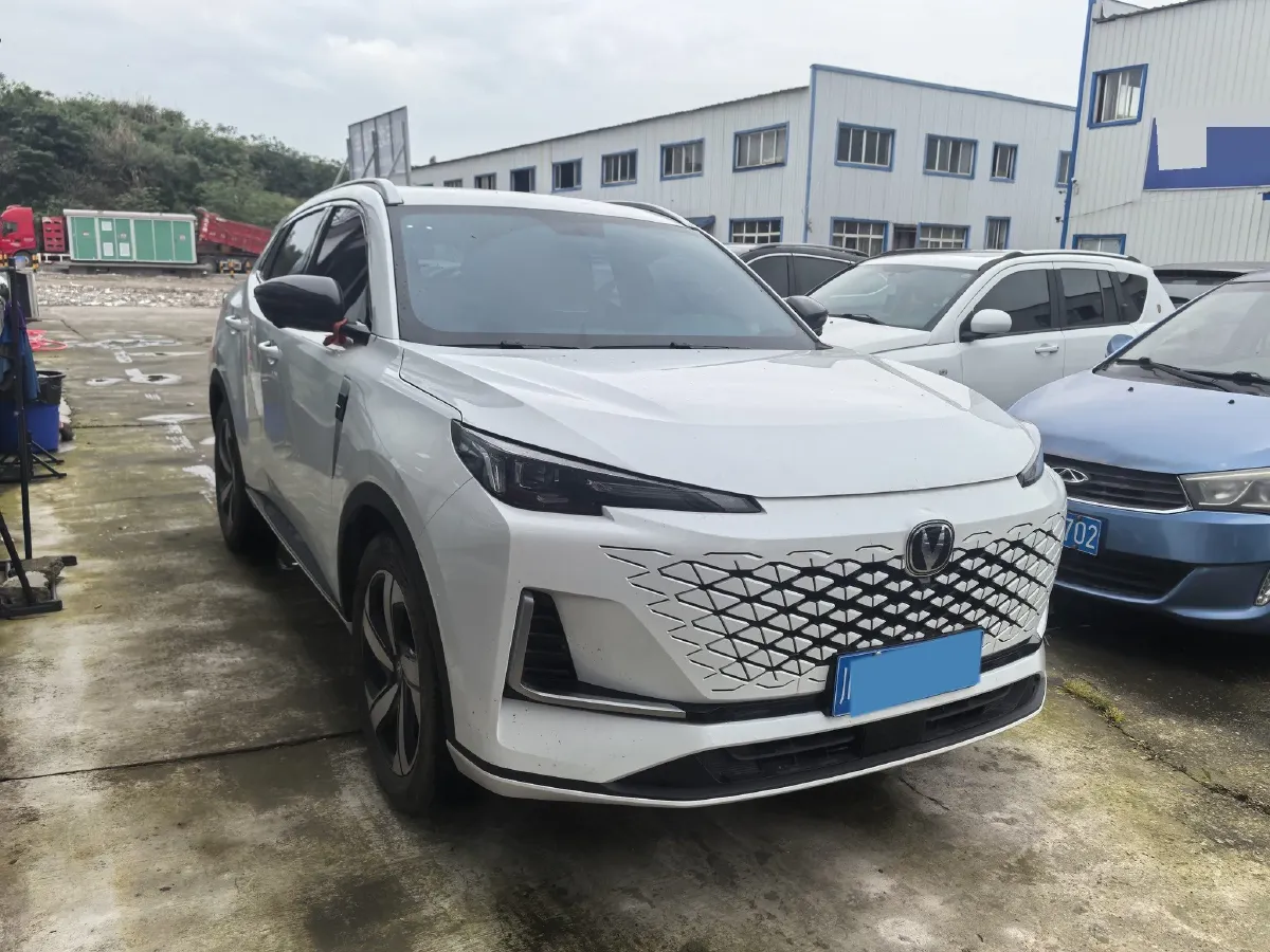 2024 ChangAn CS55 Plus 1.5T 188HP L4 7DCT,autocango,china used car exporter,china ev exporter,chinese used car exporter,chinese used ev exporter