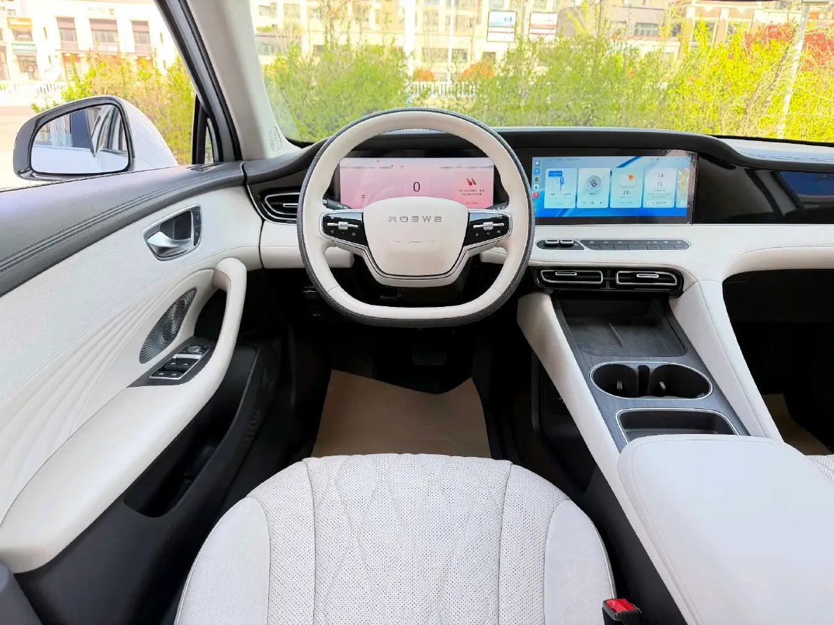 2023 Roewe D7 1.5L 112HP L4 1DHT PHEV 21.4KWH,autocango,china used car exporter,china ev exporter,chinese used car exporter,chinese used ev exporter