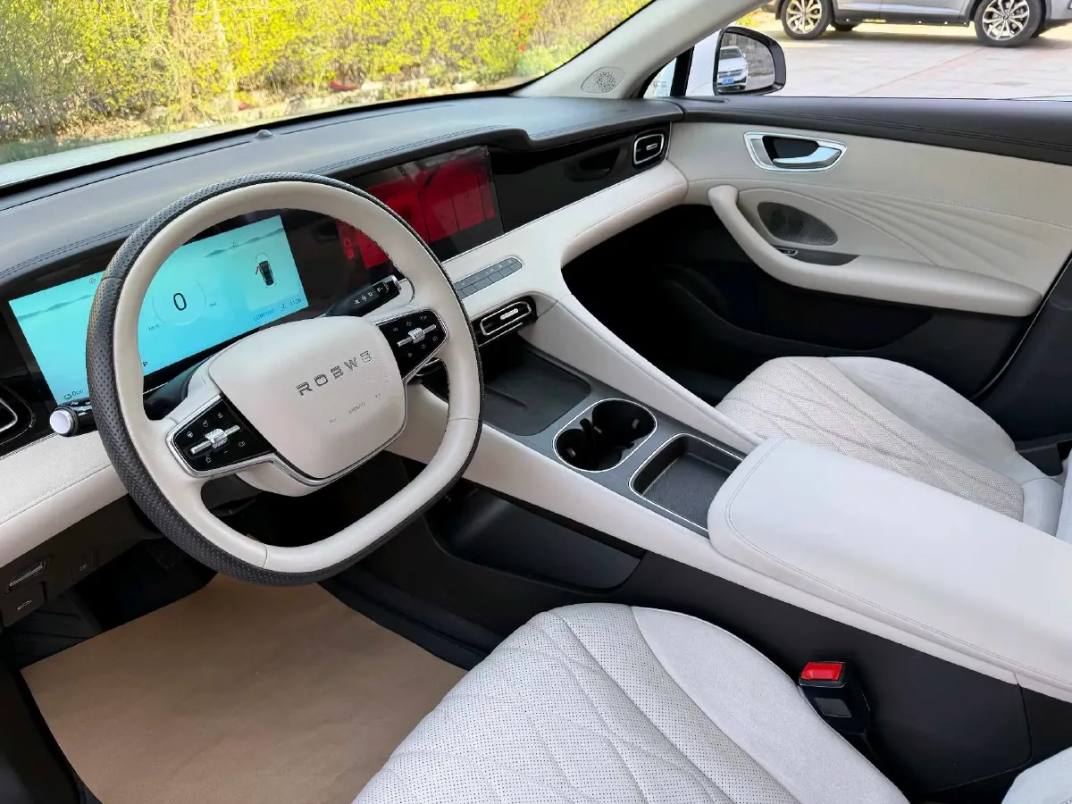 2023 Roewe D7 1.5L 112HP L4 1DHT PHEV 21.4KWH,autocango,china used car exporter,china ev exporter,chinese used car exporter,chinese used ev exporter