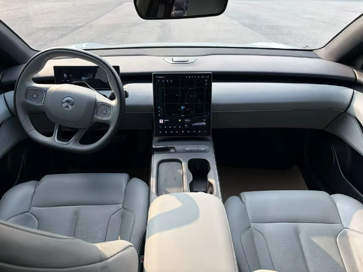 2024 NIO ET5T BEV 75KWH,autocango,china used car exporter,china ev exporter,chinese used car exporter,chinese used ev exporter