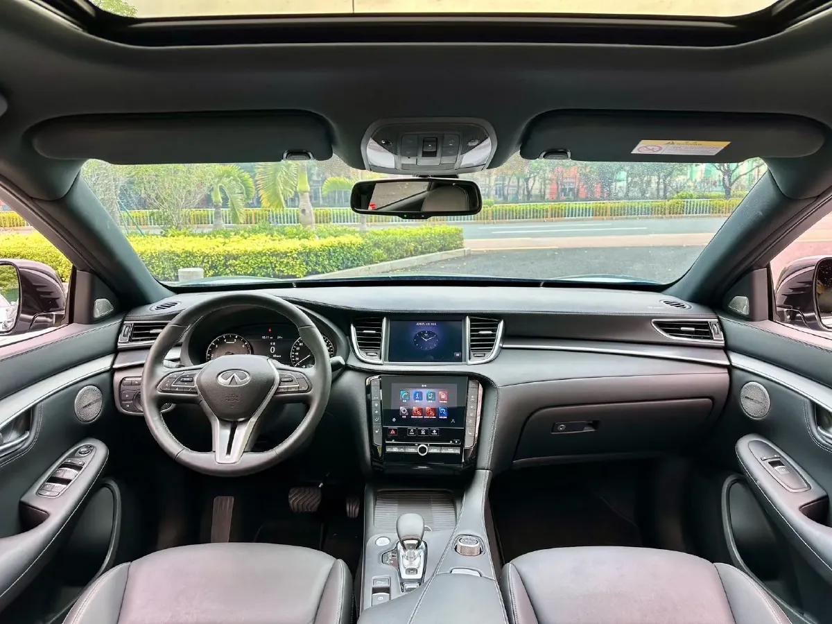 2022 Infiniti QX55 2.0T 261HP L4 CVT,autocango,china used car exporter,china ev exporter,chinese used car exporter,chinese used ev exporter