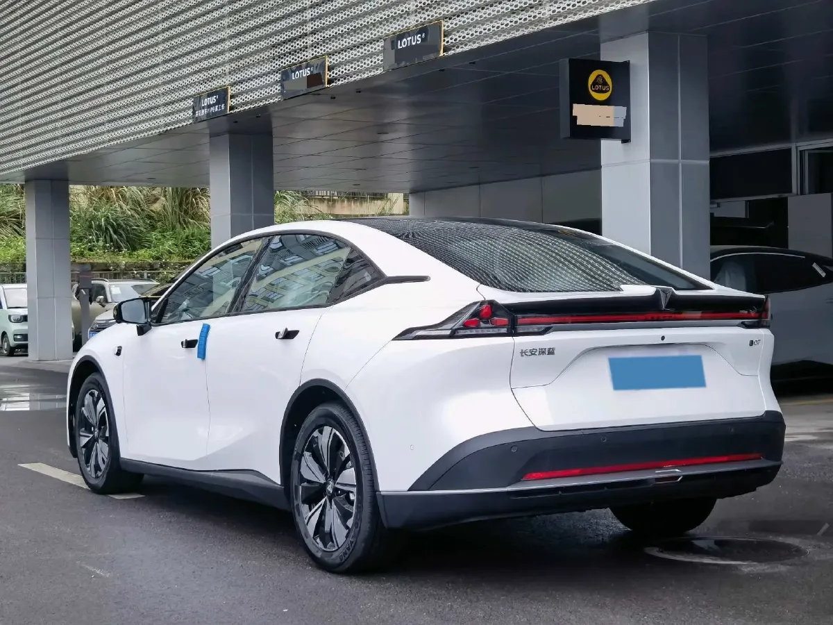 2026 Deepal L07 BEV,autocango,china used car exporter,china ev exporter,chinese used car exporter,chinese used ev exporter