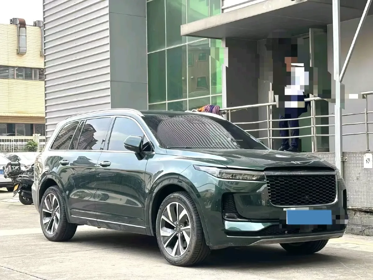 2021 Li ONE Range Extended 131HP REEV 40.5KWH,autocango,china used car exporter,china ev exporter,chinese used car exporter,chinese used ev exporter