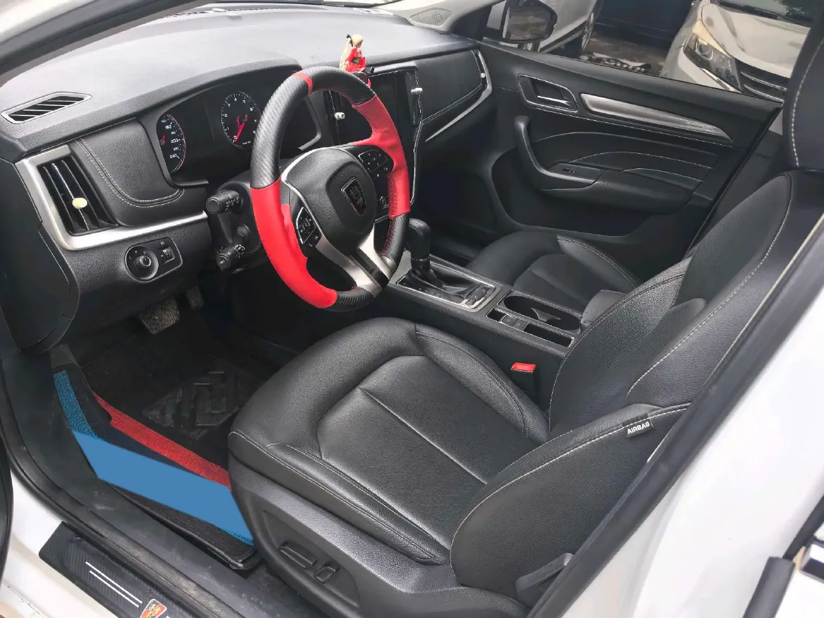 2020 Roewe i6 1.6L 125HP L4 CVT,autocango,china used car exporter,china ev exporter,chinese used car exporter,chinese used ev exporter