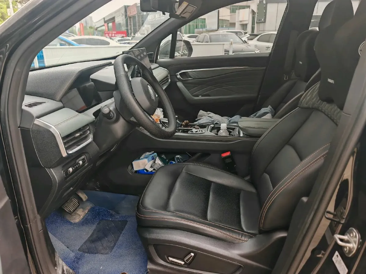 2024 Geely Okavango L 2.0T 218HP L4 7DCT,autocango,china used car exporter,china ev exporter,chinese used car exporter,chinese used ev exporter