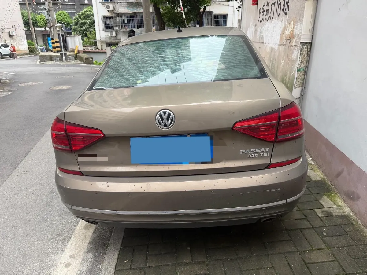 2017 Volkswagen Passat 1.8T 180HP L4 7DCT,autocango,china used car exporter,china ev exporter,chinese used car exporter,chinese used ev exporter