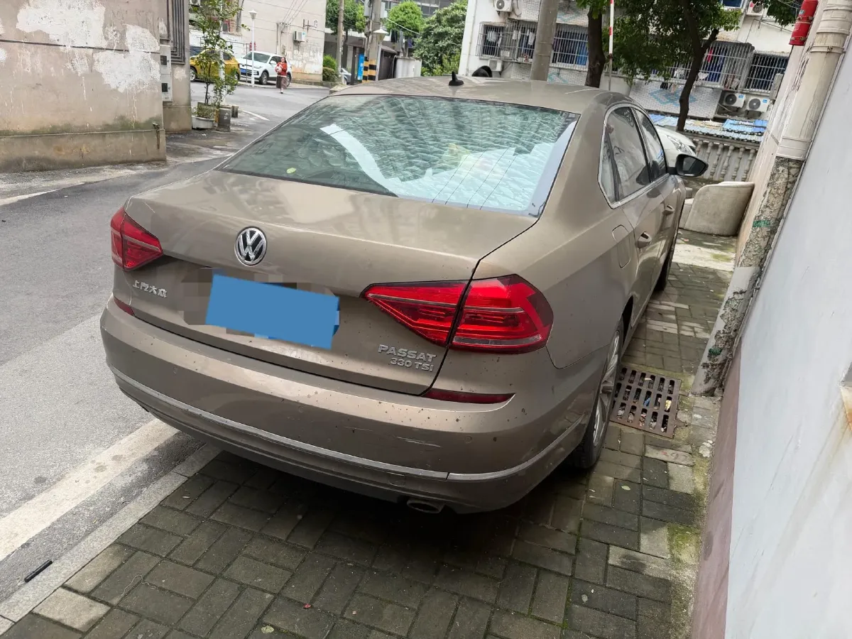 2017 Volkswagen Passat 1.8T 180HP L4 7DCT,autocango,china used car exporter,china ev exporter,chinese used car exporter,chinese used ev exporter