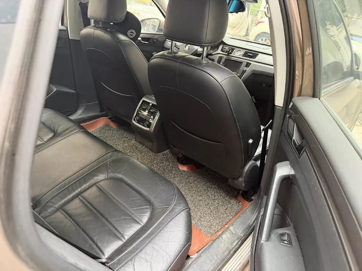 2017 Volkswagen Passat 1.8T 180HP L4 7DCT,autocango,china used car exporter,china ev exporter,chinese used car exporter,chinese used ev exporter