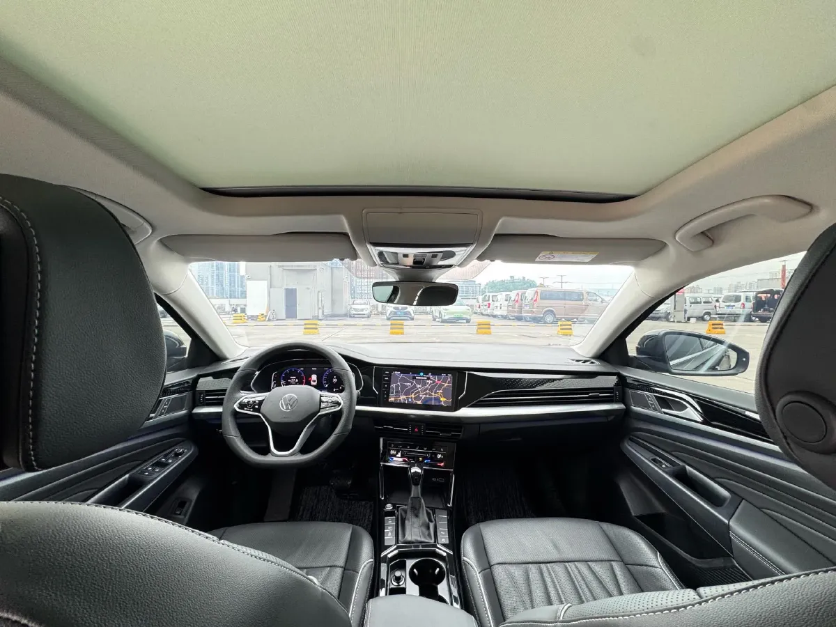 2023 Volkswagen Passat 2.0T 186HP L4 7DCT,autocango,china used car exporter,china ev exporter,chinese used car exporter,chinese used ev exporter