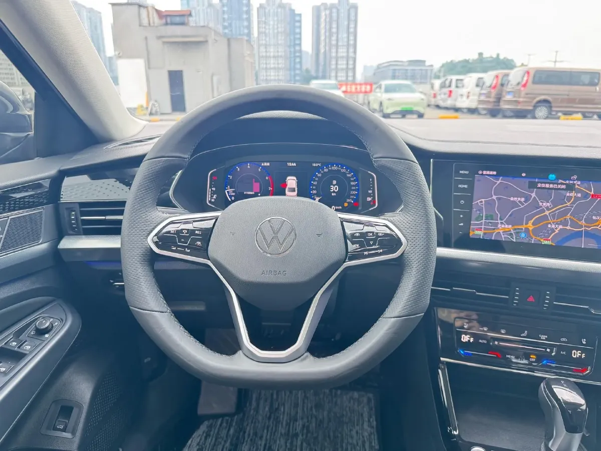 2023 Volkswagen Passat 2.0T 186HP L4 7DCT,autocango,china used car exporter,china ev exporter,chinese used car exporter,chinese used ev exporter