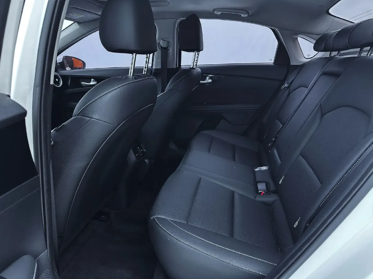 2021 Kia K3 1.5L 115HP L4 CVT,autocango,china used car exporter,china ev exporter,chinese used car exporter,chinese used ev exporter