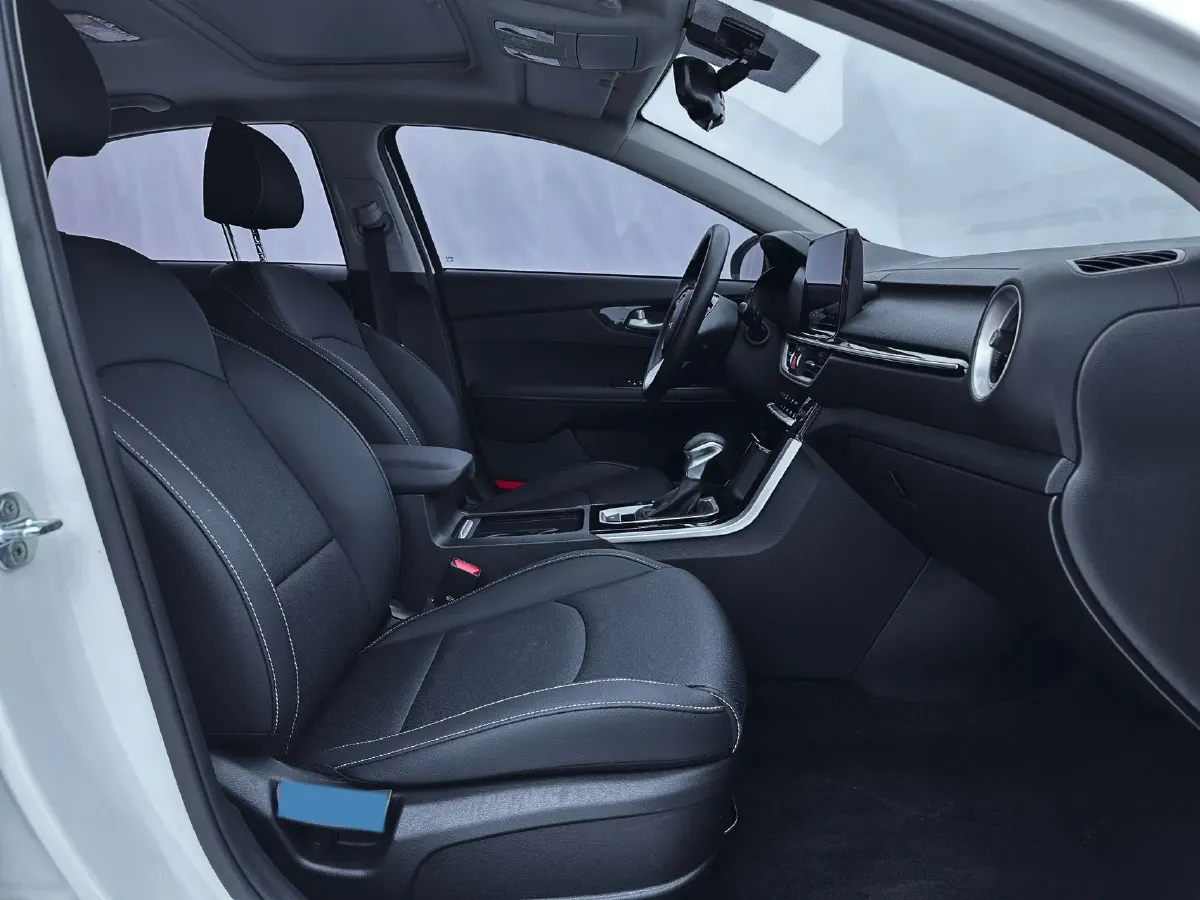 2021 Kia K3 1.5L 115HP L4 CVT,autocango,china used car exporter,china ev exporter,chinese used car exporter,chinese used ev exporter