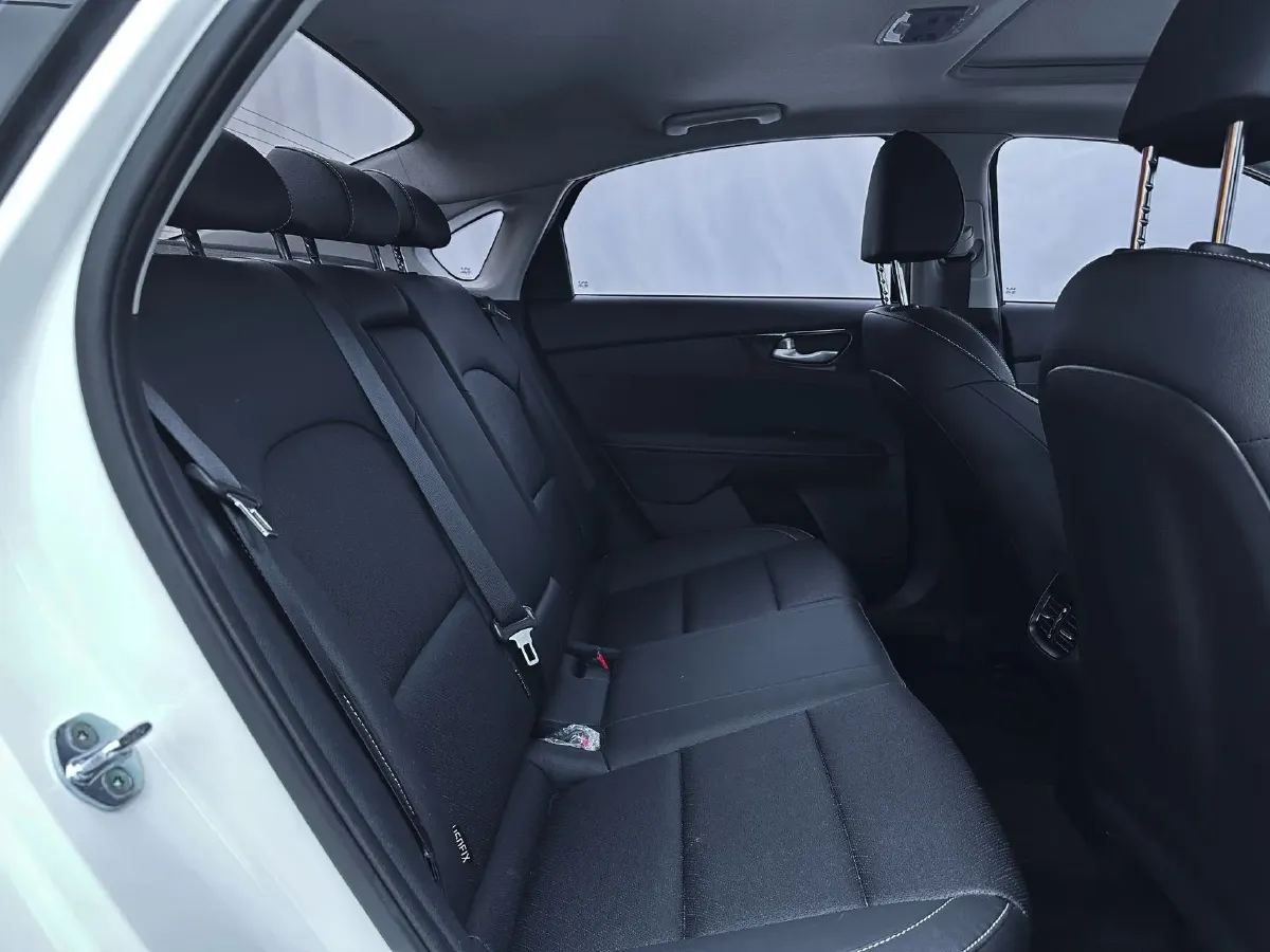 2021 Kia K3 1.5L 115HP L4 CVT,autocango,china used car exporter,china ev exporter,chinese used car exporter,chinese used ev exporter