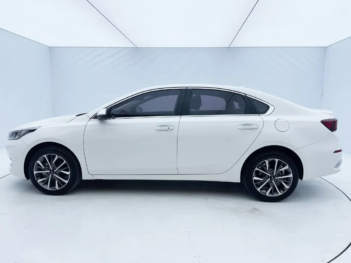 2021 Kia K3 1.5L 115HP L4 CVT,autocango,china used car exporter,china ev exporter,chinese used car exporter,chinese used ev exporter