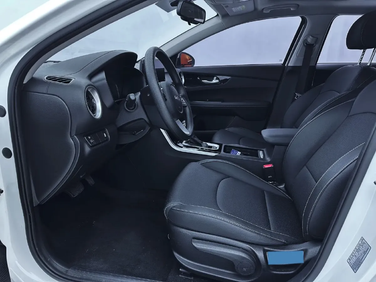 2021 Kia K3 1.5L 115HP L4 CVT,autocango,china used car exporter,china ev exporter,chinese used car exporter,chinese used ev exporter