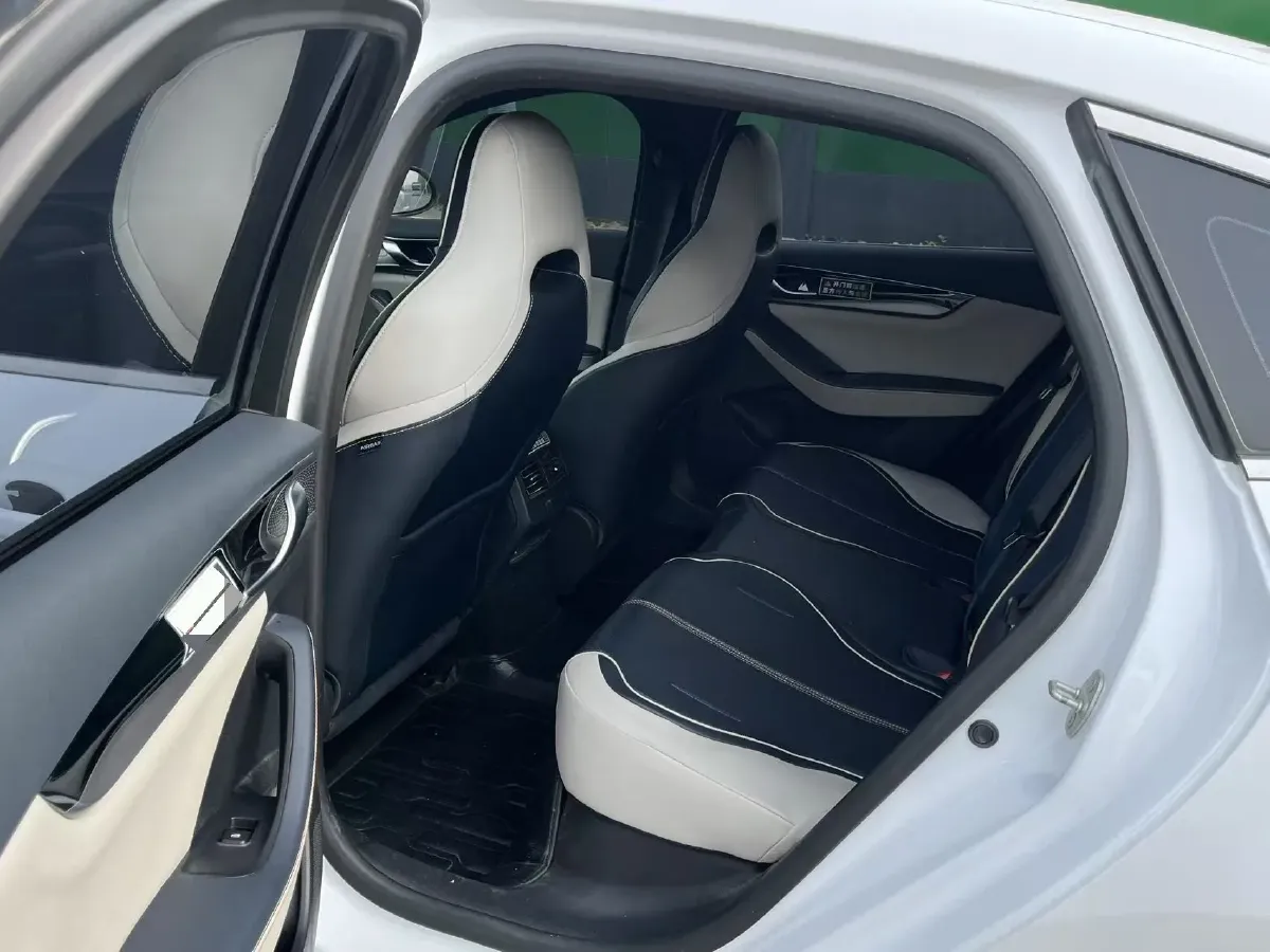 2023 BYD Qin Plus 1.5L 110HP L4 E-CVT PHEV 18.32KWH,autocango,china used car exporter,china ev exporter,chinese used car exporter,chinese used ev exporter